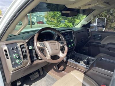 2015 GMC Sierra 3500HD Denali   - Photo 12 - Rushville, IN 46173