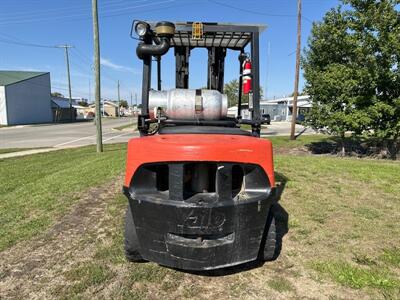 1997 Fork Lift Yale   - Photo 7 - Rushville, IN 46173