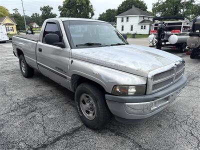 2000 Dodge Ram 1500 ST   - Photo 4 - Rushville, IN 46173