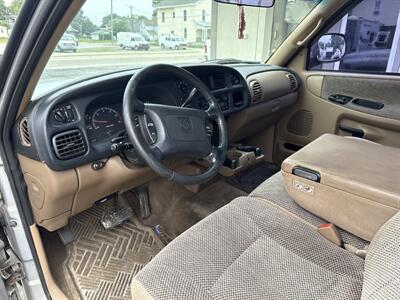 2000 Dodge Ram 1500 ST   - Photo 11 - Rushville, IN 46173