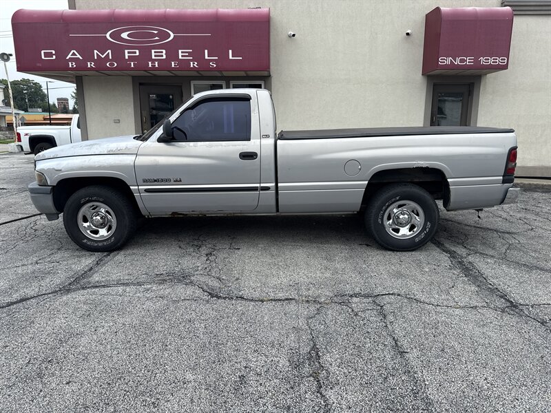 2000 Dodge Ram 1500 ST  