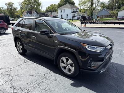 2019 Toyota RAV4 Hybrid Limited   - Photo 4 - Rushville, IN 46173