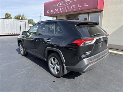 2019 Toyota RAV4 Hybrid Limited   - Photo 7 - Rushville, IN 46173
