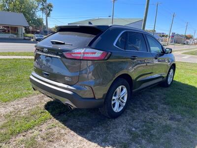 2020 Ford Edge SEL   - Photo 6 - Rushville, IN 46173