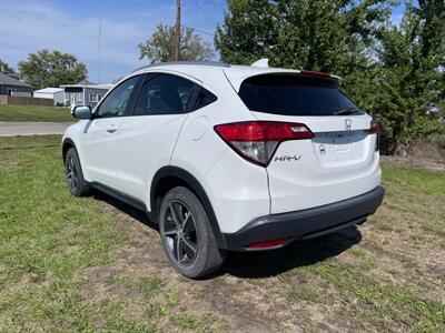 2022 Honda HR-V EX   - Photo 8 - Rushville, IN 46173