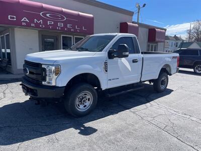 2019 Ford F-350 Super Duty XL   - Photo 2 - Rushville, IN 46173