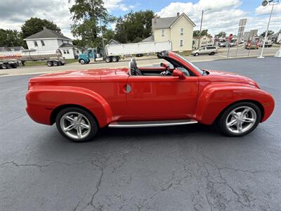 2004 Chevrolet SSR LS   - Photo 16 - Rushville, IN 46173