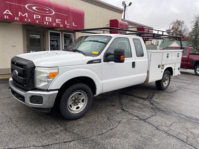 2015 Ford F-350 Super Duty XL   - Photo 2 - Rushville, IN 46173