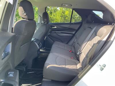 2020 Chevrolet Equinox LT   - Photo 11 - Rushville, IN 46173