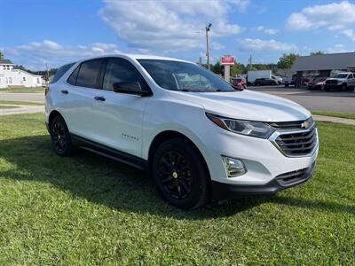 2020 Chevrolet Equinox LT   - Photo 4 - Rushville, IN 46173