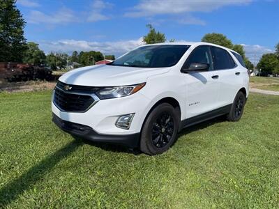 2020 Chevrolet Equinox LT   - Photo 2 - Rushville, IN 46173