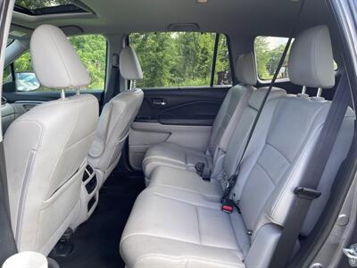 2020 Honda Pilot EX-L   - Photo 12 - Rushville, IN 46173