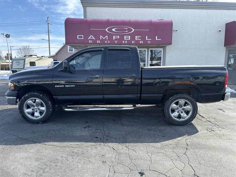 2005 Dodge Ram 1500 ST 4dr Quad Cab ST  