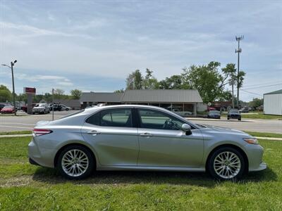 2020 Toyota Camry XLE   - Photo 5 - Rushville, IN 46173