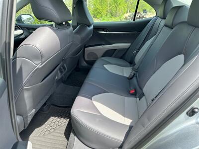 2020 Toyota Camry XLE   - Photo 11 - Rushville, IN 46173