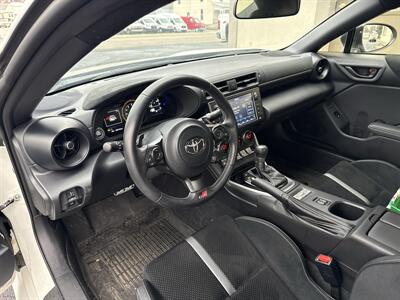 2024 Toyota GR86 Premium - Photo 9 - Rushville, IN 46173