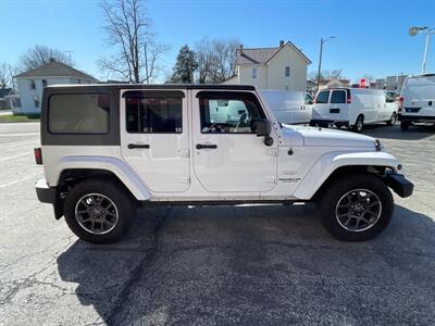 2014 Jeep Wrangler Unlimited Sahara   - Photo 5 - Rushville, IN 46173