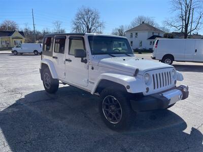 2014 Jeep Wrangler Unlimited Sahara   - Photo 4 - Rushville, IN 46173