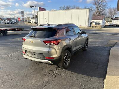 2024 Chevrolet Trailblazer LT   - Photo 5 - Rushville, IN 46173