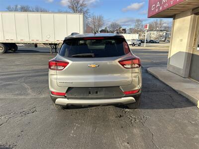 2024 Chevrolet Trailblazer LT   - Photo 6 - Rushville, IN 46173