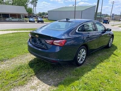 2019 Chevrolet Malibu LT   - Photo 6 - Rushville, IN 46173