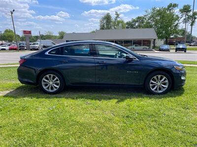 2019 Chevrolet Malibu LT   - Photo 5 - Rushville, IN 46173