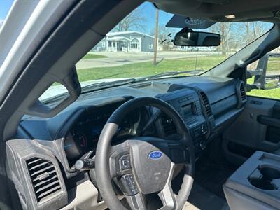 2017 Ford F-350 Super Duty XL   - Photo 12 - Rushville, IN 46173