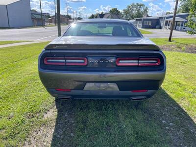 2017 Dodge Challenger SXT   - Photo 7 - Rushville, IN 46173