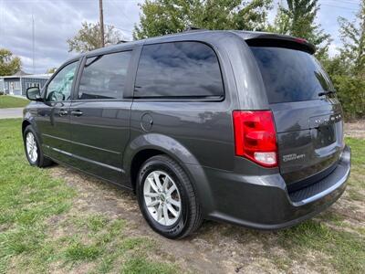 2016 Dodge Grand Caravan SXT   - Photo 8 - Rushville, IN 46173