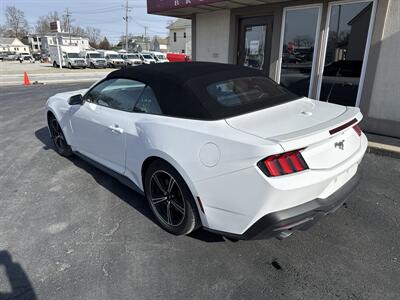 2024 Ford Mustang EcoBoost Premium - Photo 20 - Rushville, IN 46173