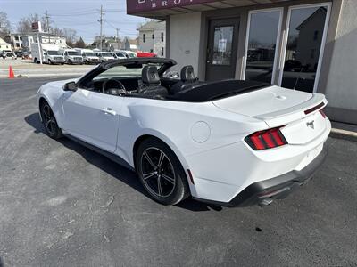 2024 Ford Mustang EcoBoost Premium - Photo 7 - Rushville, IN 46173