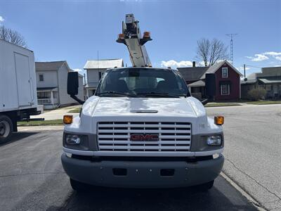 2004 GMC C4500 4500 Base - Photo 3 - Rushville, IN 46173