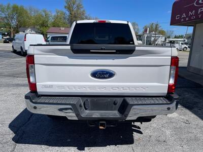 2019 Ford F-350 Super Duty Lariat   - Photo 7 - Rushville, IN 46173