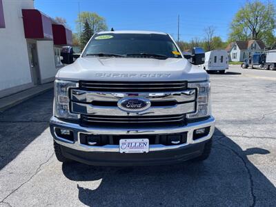 2019 Ford F-350 Super Duty Lariat   - Photo 3 - Rushville, IN 46173