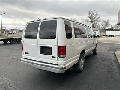 2000 Ford E-Series Van E-350 XL SD   - Photo 4 - Rushville, IN 46173