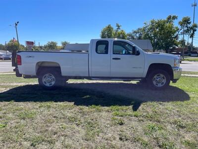 2013 Chevrolet Silverado 2500HD Work Truck   - Photo 5 - Rushville, IN 46173