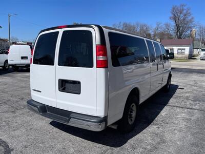 2019 Chevrolet Express LT 3500   - Photo 6 - Rushville, IN 46173