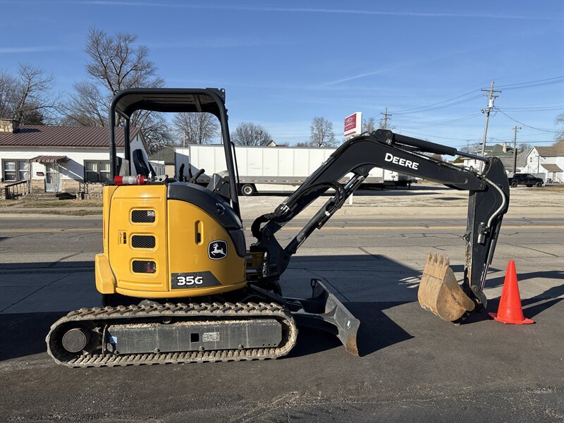 2021 John Deere Hydraulic Excavator 35G Mini   - Photo 1 - Rushville, IN 46173