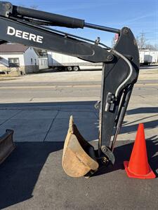 2021 John Deere Hydraulic Excavator 35G Mini - Photo 6 - Rushville, IN 46173