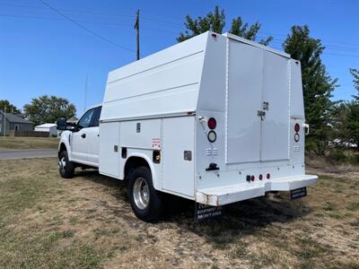 2019 Ford F-350 Super Duty XLT   - Photo 8 - Rushville, IN 46173