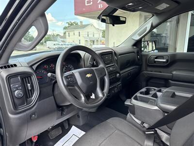 2020 Chevrolet Silverado 1500 Custom   - Photo 10 - Rushville, IN 46173