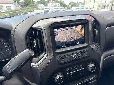 2020 Chevrolet Silverado 1500 Custom   - Photo 13 - Rushville, IN 46173