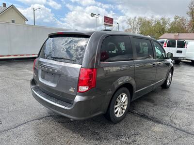 2019 Dodge Grand Caravan SXT   - Photo 6 - Rushville, IN 46173