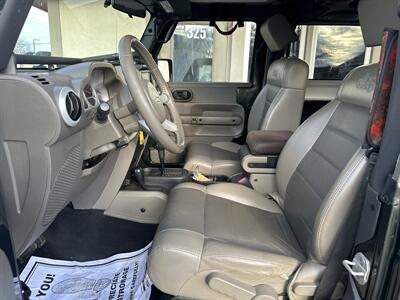 2010 Jeep Wrangler Sahara   - Photo 8 - Rushville, IN 46173