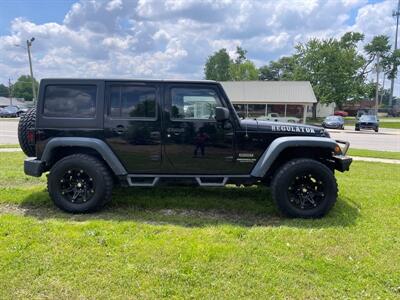 2015 Jeep Wrangler Unlimited Sport   - Photo 5 - Rushville, IN 46173