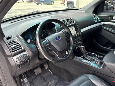 2017 Ford Explorer XLT   - Photo 10 - Rushville, IN 46173