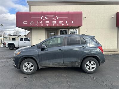 2021 Chevrolet Trax LS - Photo 1 - Rushville, IN 46173