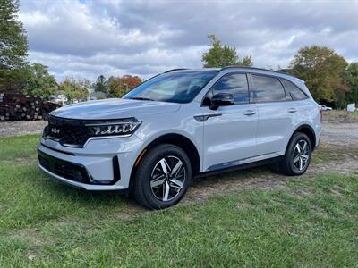 2022 Kia Sorento EX   - Photo 2 - Rushville, IN 46173