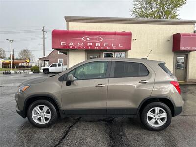 2022 Chevrolet Trax LS   - Photo 1 - Rushville, IN 46173