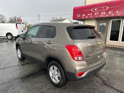 2022 Chevrolet Trax LS   - Photo 8 - Rushville, IN 46173